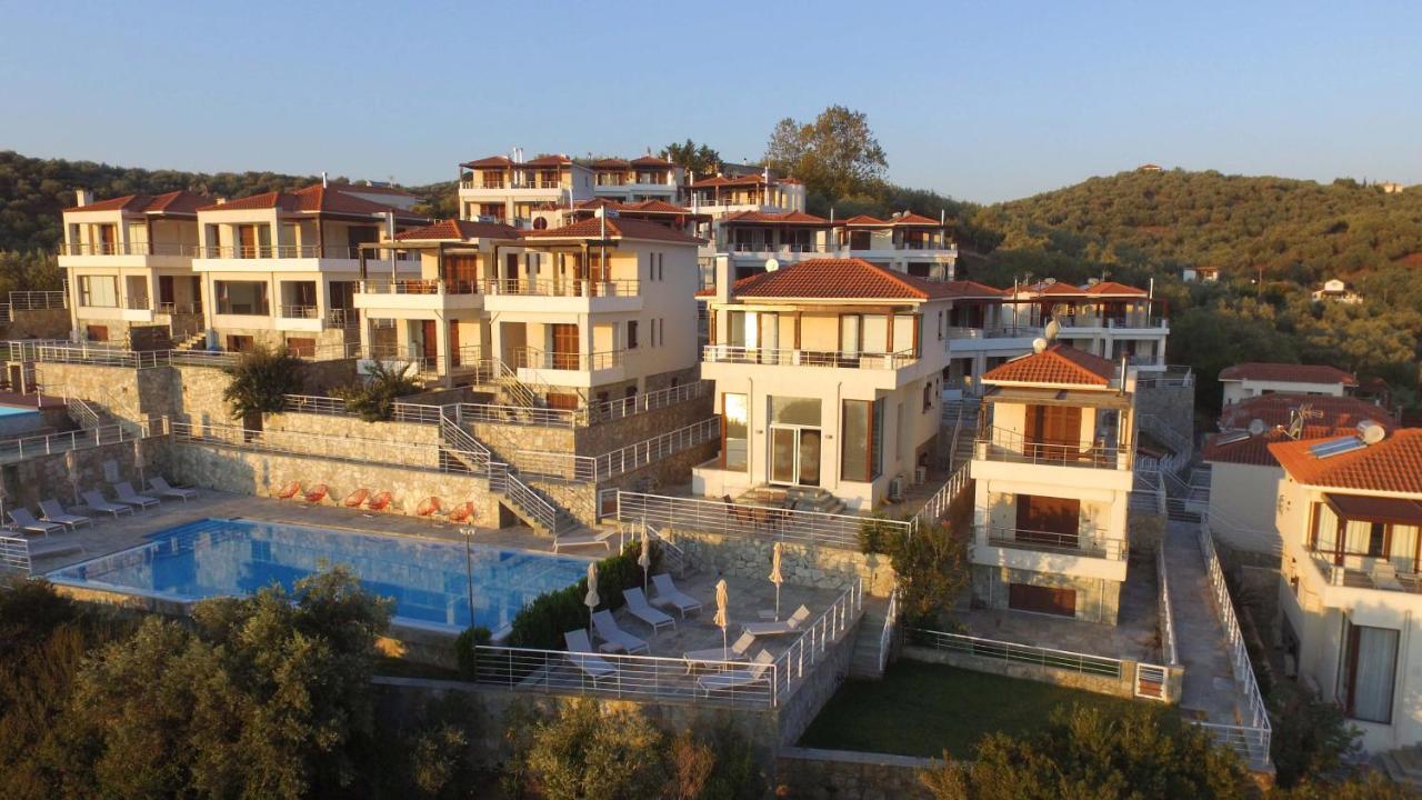 Villa Elia Pteleós Esterno foto